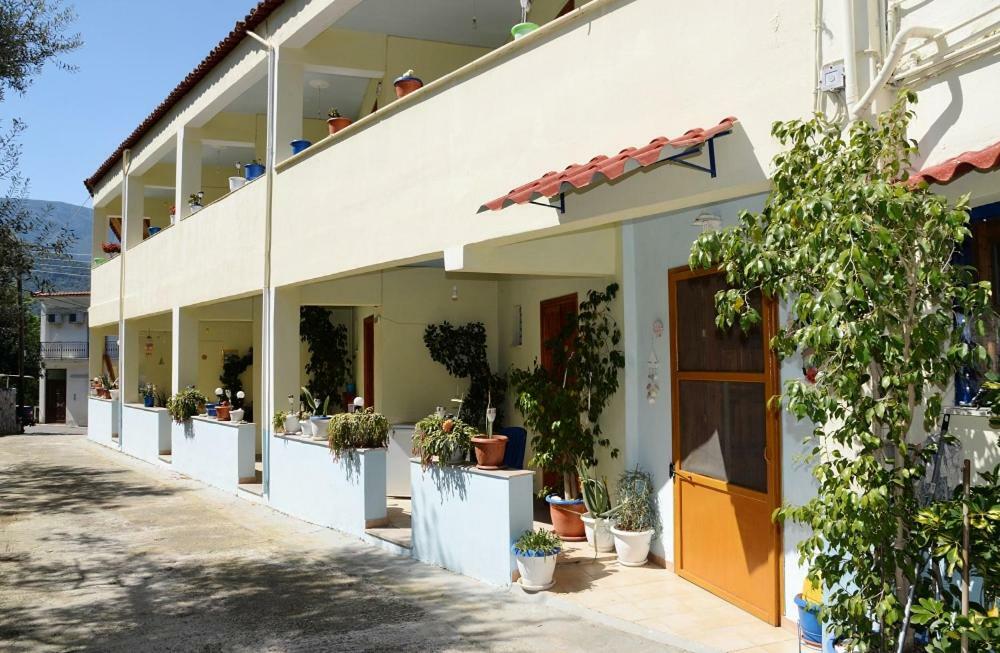 Tirós Kotsifas Rooms מראה חיצוני תמונה